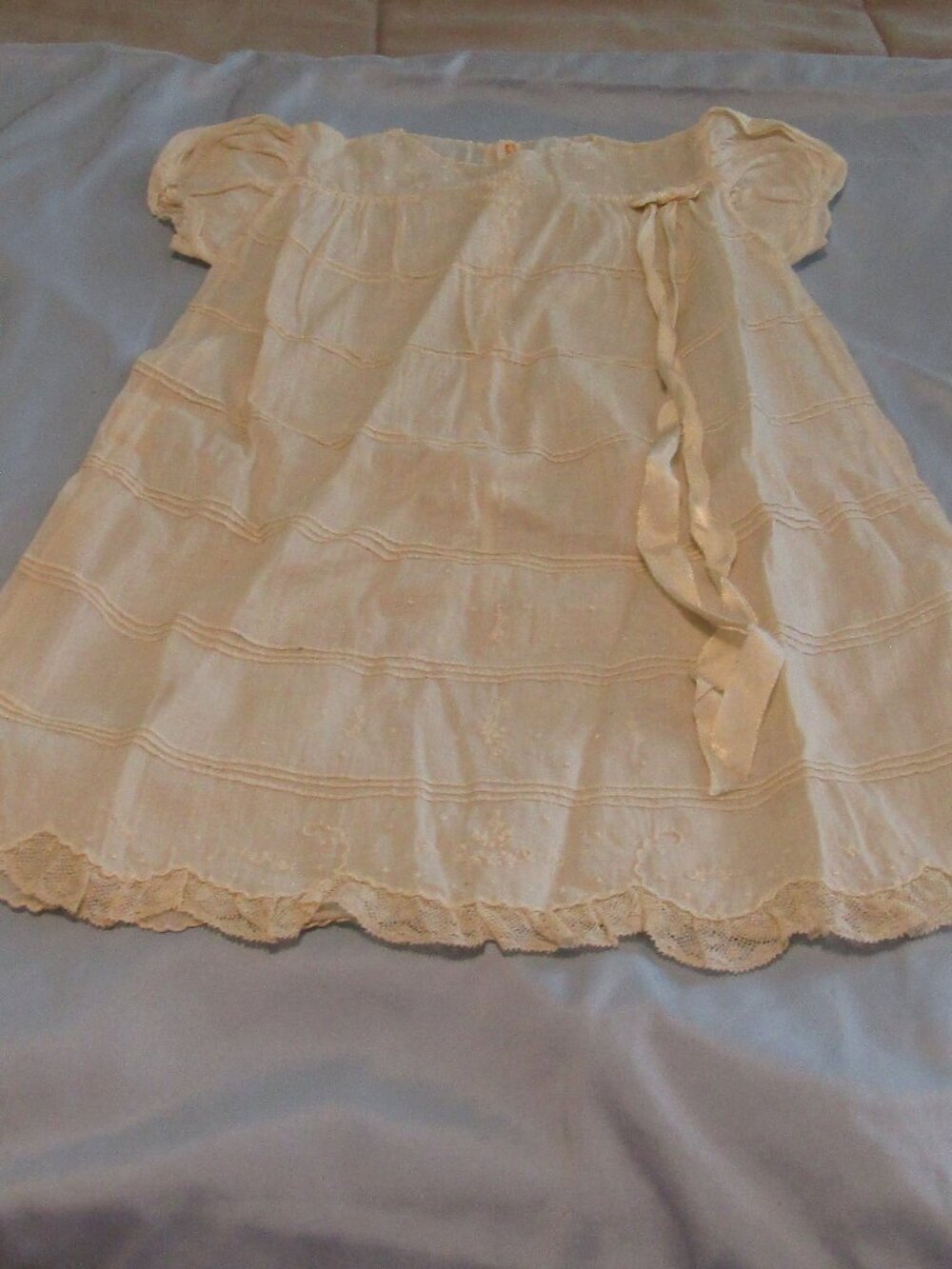 Lot 9+ Vintage LINEN DOLL OR BABY CLOTHES Lace Hat Slips Dresses White Yellow+